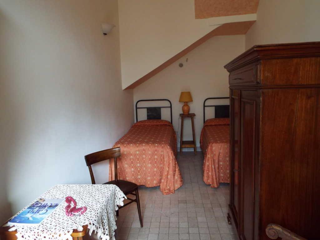 Anticadimora Dei Pepe Bed and Breakfast Salve Exteriör bild