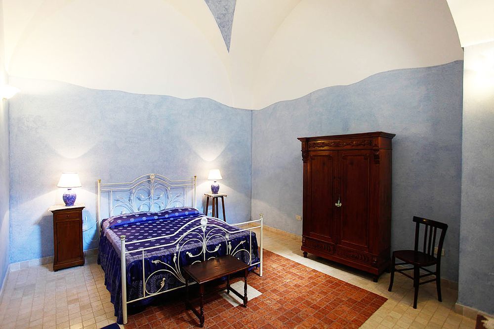 Anticadimora Dei Pepe Bed and Breakfast Salve Exteriör bild